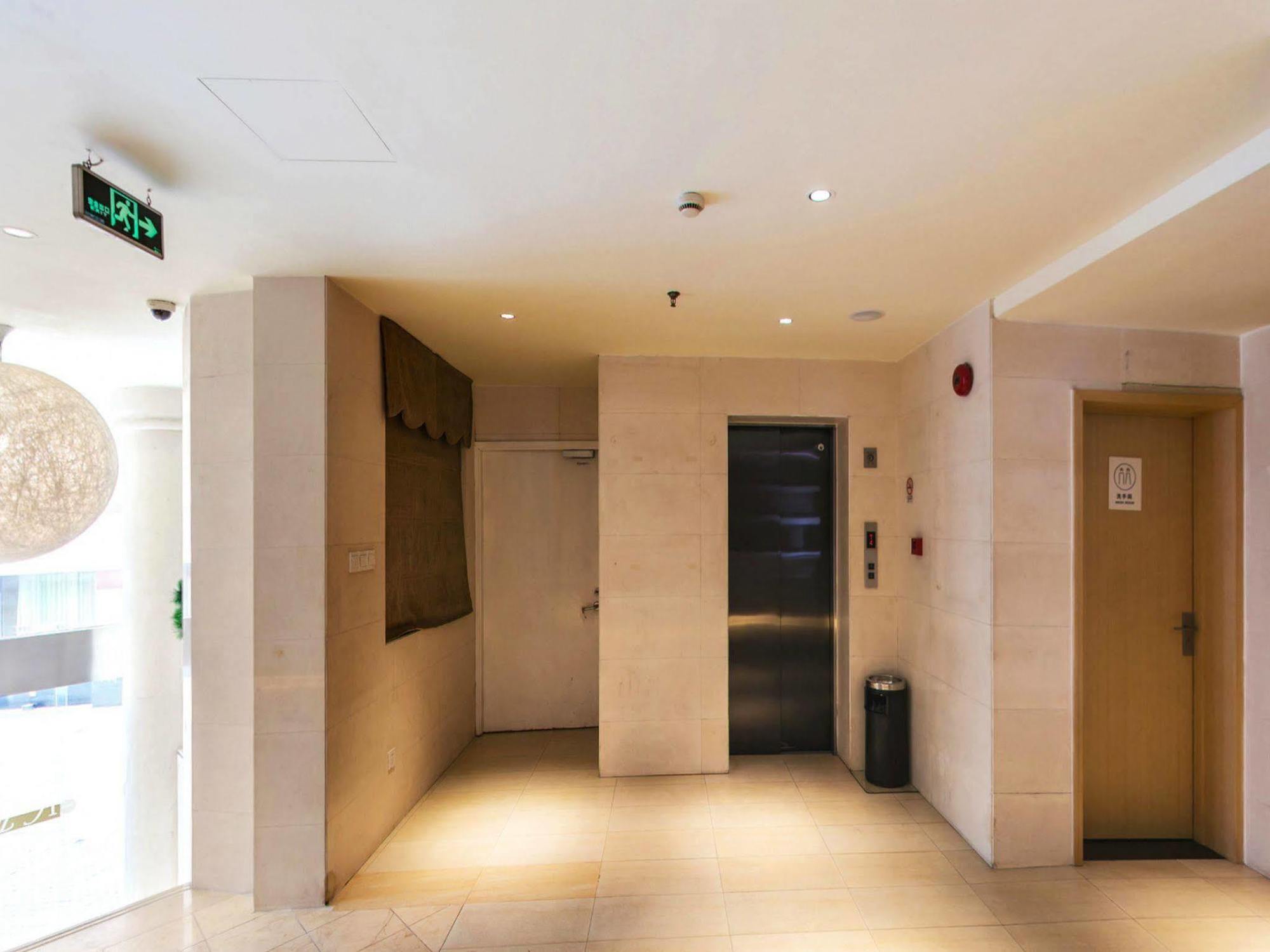 Ji Hotel Shanghai Xujiahui المظهر الخارجي الصورة